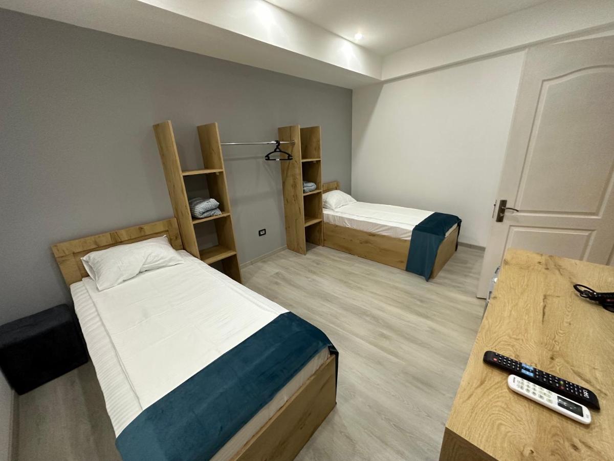Friendly Hotel Ереван Екстериор снимка