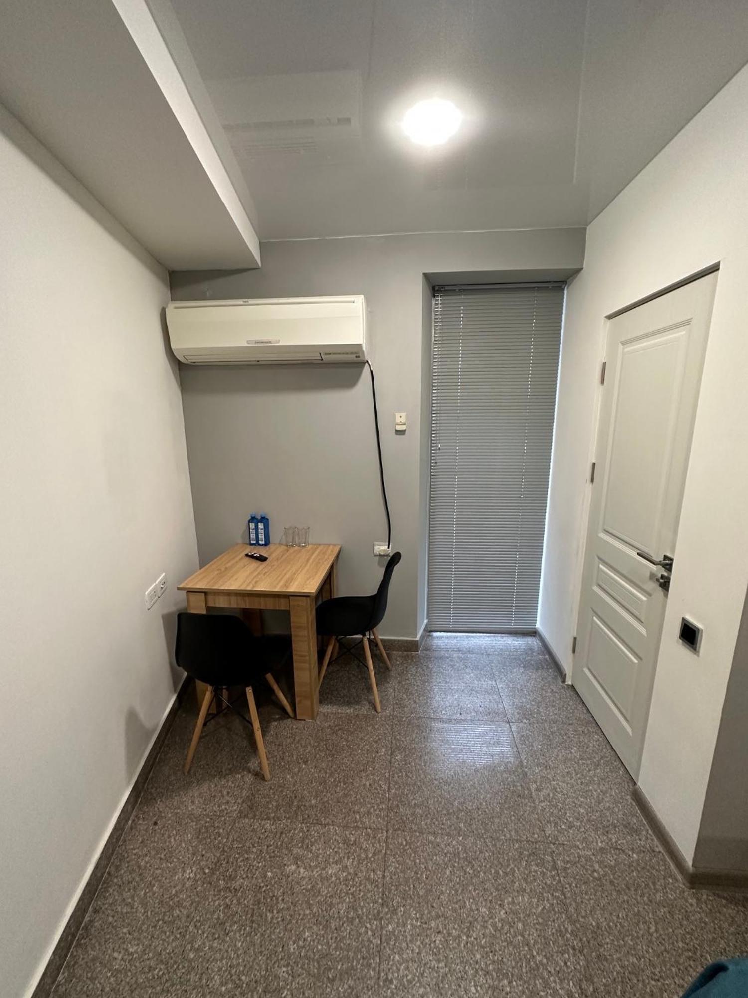 Friendly Hotel Ереван Екстериор снимка